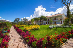  Hotel Agustos Urubamba  Урубамба